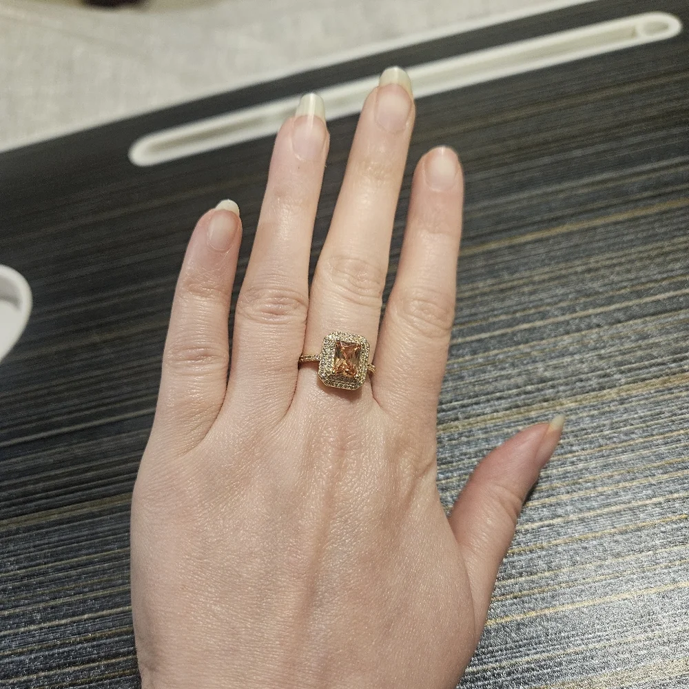 Gold and Morganite Cocktail Ring Size 7 - Picture 3 of 6